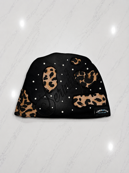Serinity Noir/Rosé Leopard Beanie