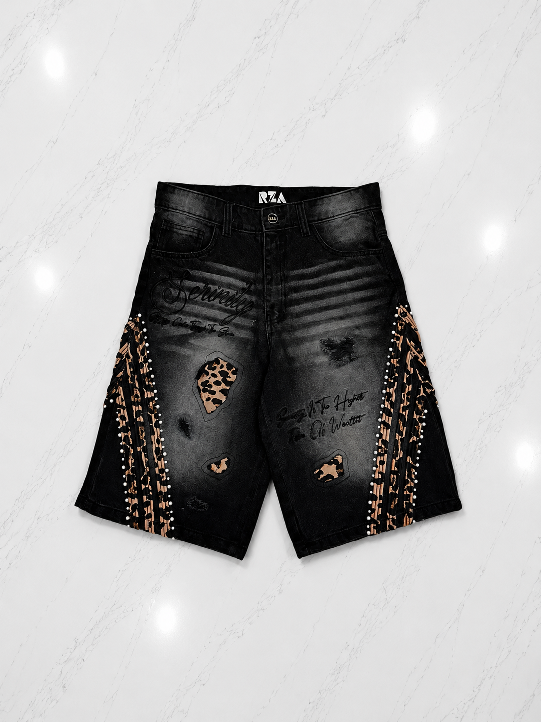 Serinity Noir/Rosé Leopard Jorts