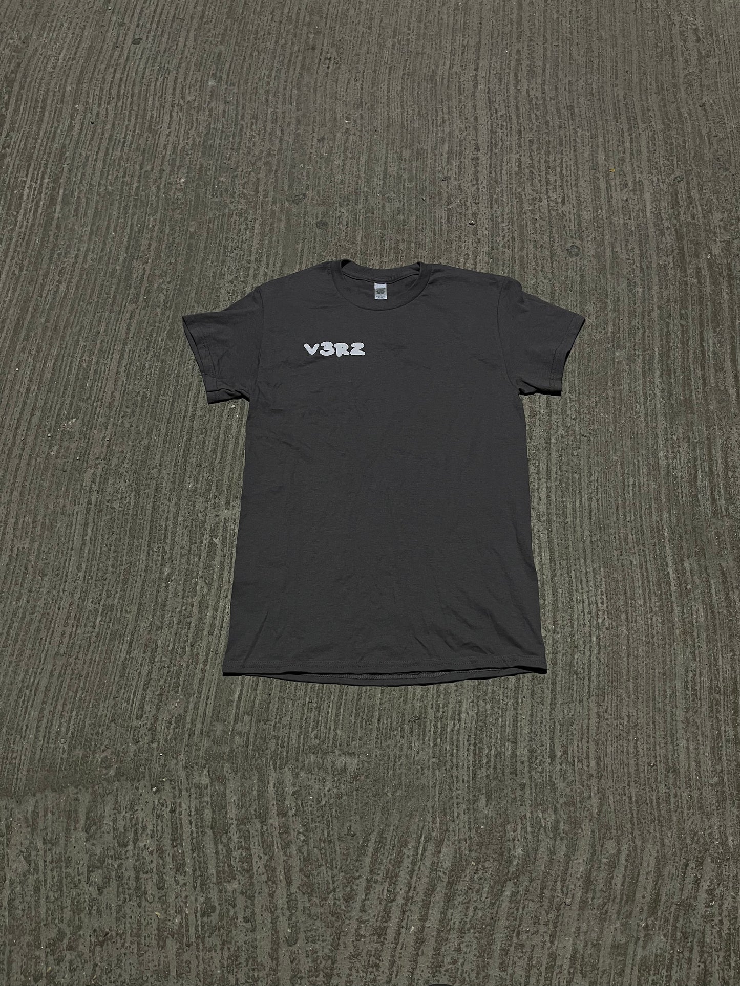 V3RZ "Protrude" Tee's